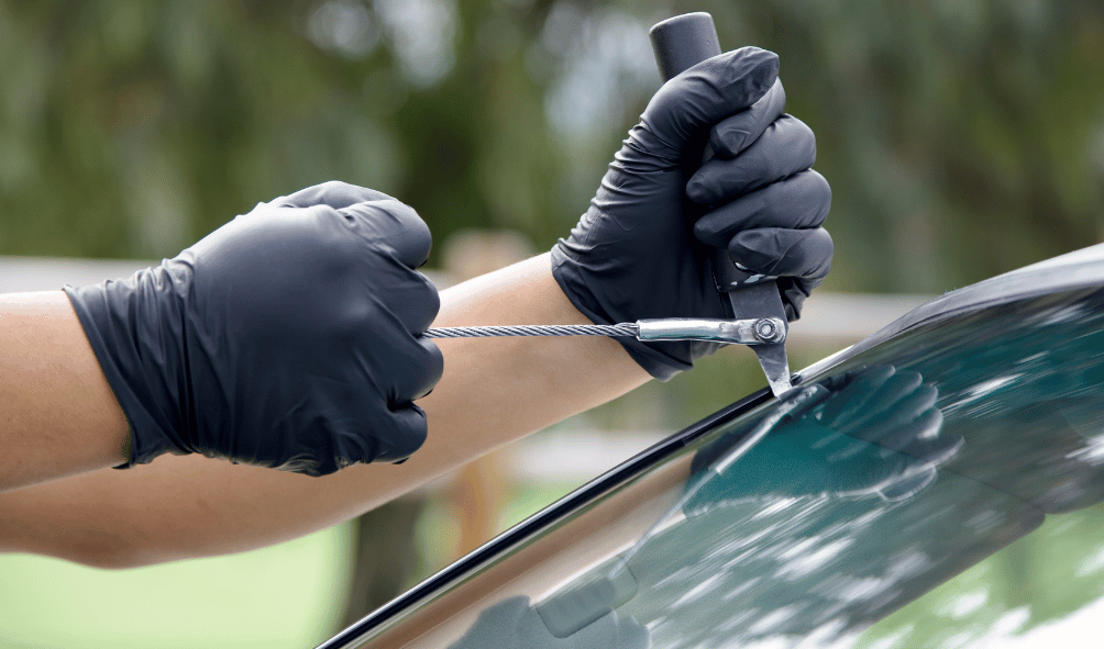 Mobile Auto Glass Repair in Hutto TX 78634
